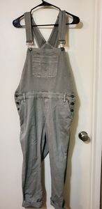 Nwt Torrid size 12 olive green cropped overalls